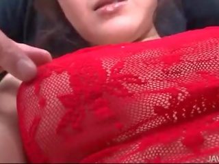 Rui natsukawa em vermelho lingerie used por três amigos